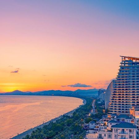 Rock Platinum Sea View Hotel Sanya Exterior photo