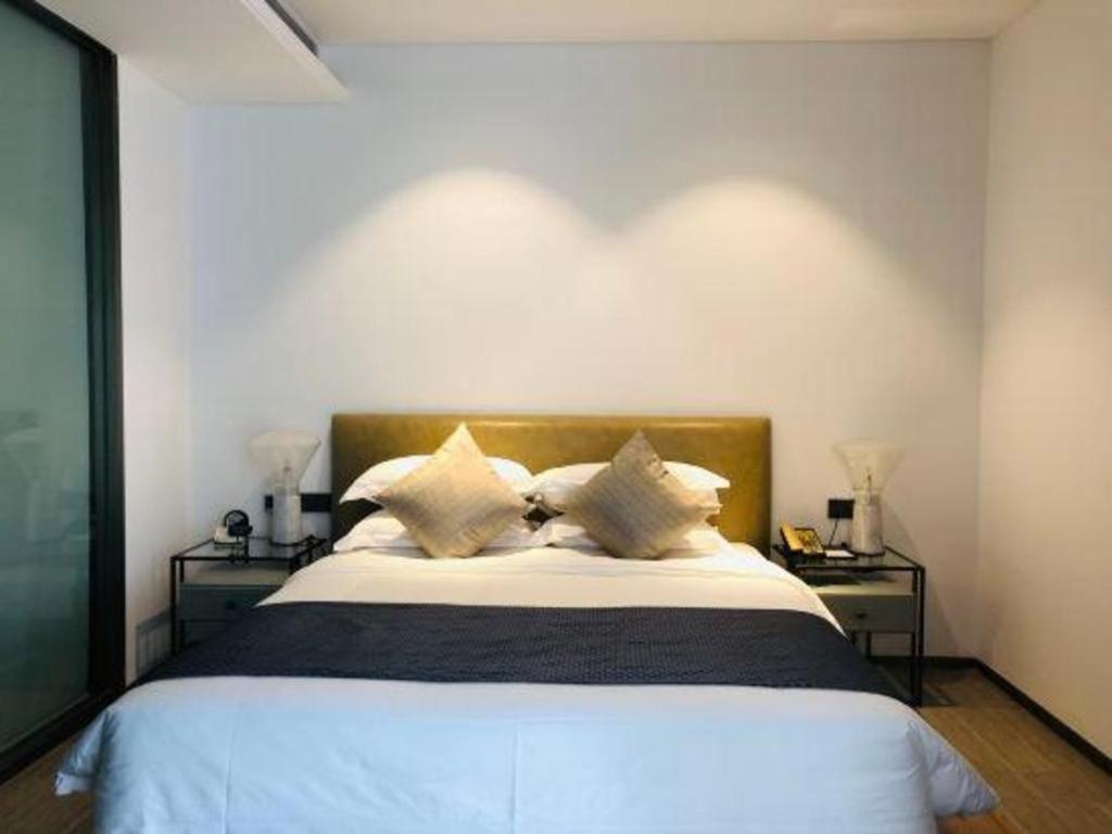Rock Platinum Sea View Hotel Sanya Exterior photo